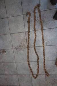 lot 350 image: chains