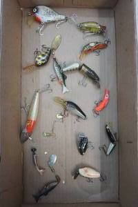 lot 383 image: vintage fishing tackle