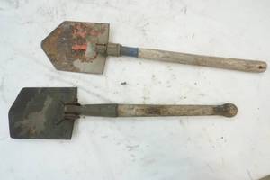 lot 405 image: shovels