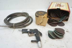 lot 419 image: sanding discs