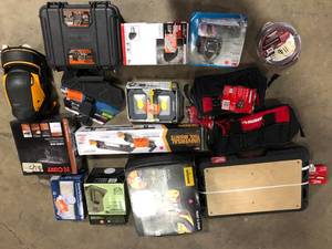 Lot of Assorted Tools, Bags and Misc Units Costumer Returns See Pics