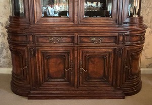 lot 9 image: Hendredon Wood Display Cabinet  Hutch