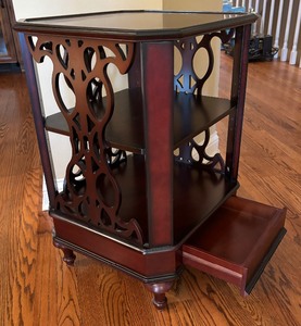 lot 69 image: Beautiful Bombay Accent Table with Drawer