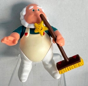 lot 42 image: Care Bear Cloudkeeper Figurine
