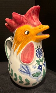 lot 117 image: Three Pretty Pitchers