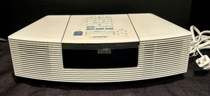 lot 118 image: Bose CD Stereo