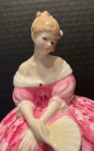 lot 132 image: Pretty Royal Doulton Victoria Figurine HN 2471