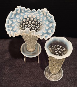 lot 166 image: Two Vintage Hobnail Vases