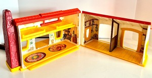lot 280 image: Vintage Hasbro Weebles Cowboy Ranch  Bunk House Play Set