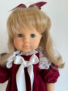 lot 216 image: Gtz 19 Doll