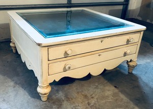 lot 191 image: Delightful Display Top Coffee Table