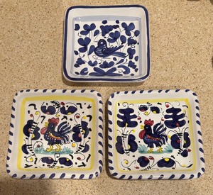 lot 236 image: Pretty Pottery from Portugal, Italy and Mexico