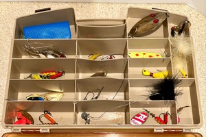 lot 241 image: Vintage Fenwick 30 Tackle Box with Contents
