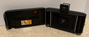 lot 253 image: Vintage Kodak Camera with Case