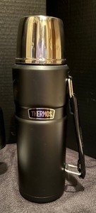 lot 310 image: Kitchen Aid Pro Line Burner with Pot and Thermos Beverage Container
