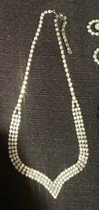 lot 365 image: Sparkling Rhinstone Necklaces, Brooch and Earrings