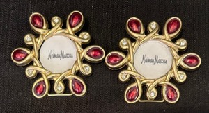 lot 409 image: Petite Frame Jay Strongwater Ornaments and More