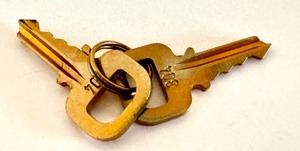 lot 289 image: Pair of Vintage Louis Vuitton No. 304 Keys