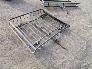 lot 14 image: 39x44 Receiver Hitch Cargo Carrier