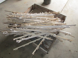 lot 70 image: (70) Electric Fence Posts