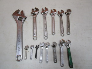 lot 28 image: Crescent Wrenches