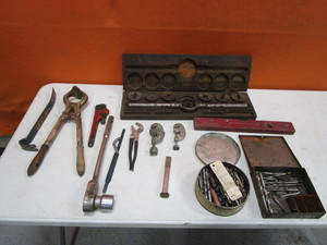 lot 29 image: Misc. Tools & Drill Bits
