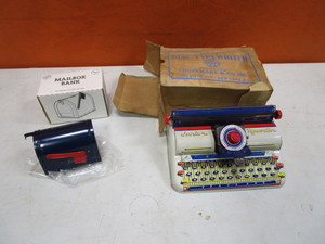 lot 61 image: Vintage Tin Toy Typewriter & Mailbox Bank