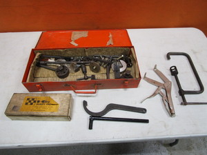 lot 84 image: Kawasaki Engine Tool Kit