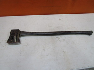 lot 102 image: Axe
