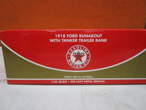 lot 171 image: (3) Texaco Diecasts