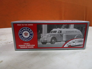 lot 173 image: (4) Diecasts