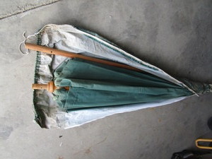 lot 154 image: Patio Umbrella