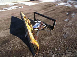 lot 5-B image: 6 12 Skidsteer Snow Plow