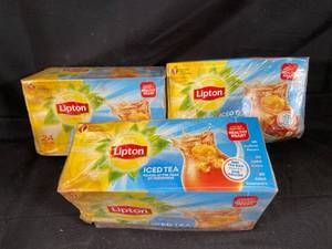 lot 255 image: Lipton Iced Tea 24 Gallon Sized Tea Bags - 3-Pack