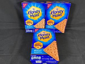 lot 113 image: Honey Maid Graham Crackers 14.4oz - 3-Pack Best by 12302023