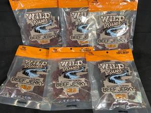 lot 210 image: Slow Dried Beef Jerky Mild Flavor - 6-Pack Best by 09262023