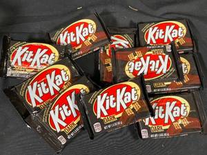 lot 146 image: Kit Kat Dark Chocolate - 12-Pack Best by APR 2023