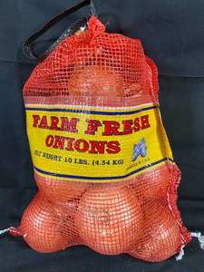 lot 204 image: Farm Fresh Onions 10lbs