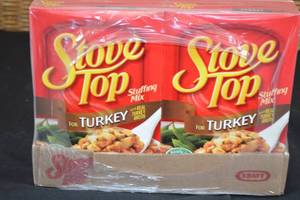 lot 47 image: 12ct Box of Stove Top Turkey Stuffing Best By01062023 