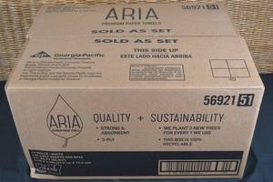 lot 124 image: Case of Aria Premium Paper Towels