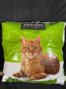 Essential Everyday Unscented Cat Liter 20lbs