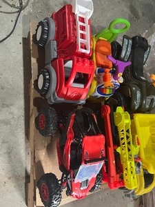 Pallet Of Out Door Toys
