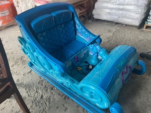 Electric Car  Frozen Theme (works) with charger