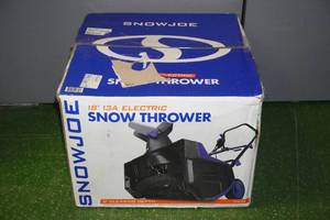 lot 12 image: Snow Joe Ultra 18 13-Amp Electric Snowblower