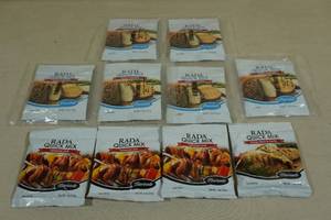 lot 32 image: 10 Rada Quick Mix Seasoning Packets -Marinade, Cheeseball