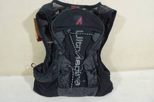 lot 103 image: Ultraspire Zycos 5.0 Hydration Vest - Medium