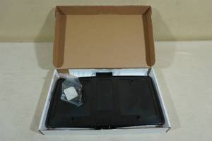 lot 107 image: Show-N-Go Manual Retractable License Plate