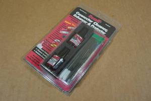lot 127 image: DeoxIt Connector Cleaner Enhancer and Protector