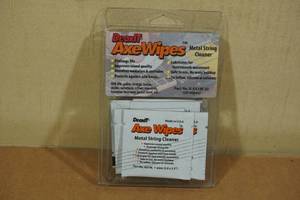 lot 129 image: DeoxIt Axe Wipes Metal String Cleaner