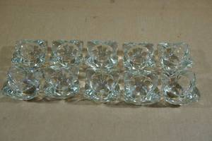 lot 172 image: 10 Vintage Glass Candle Holders